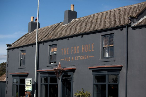 Fox-Hole-570